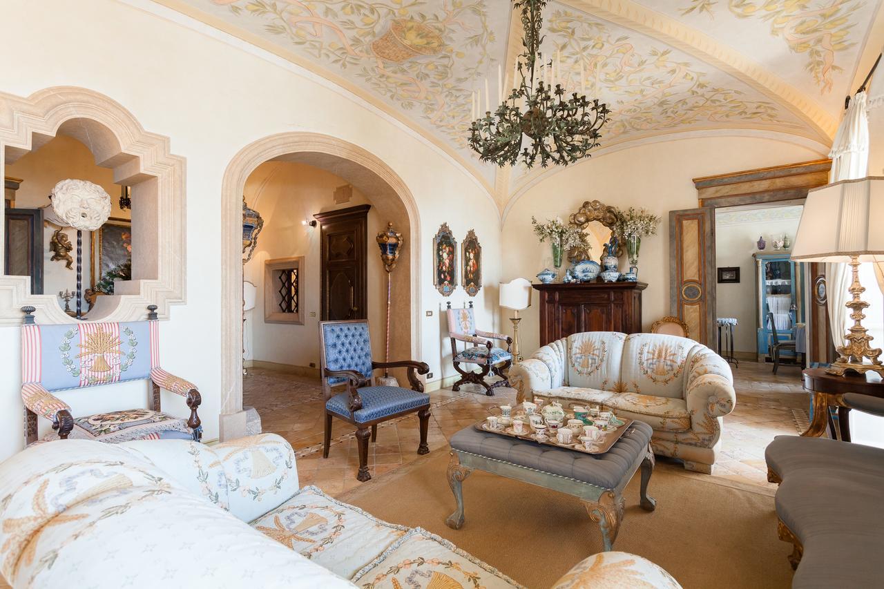 Casa Raiola By Caprirooms Exteriör bild