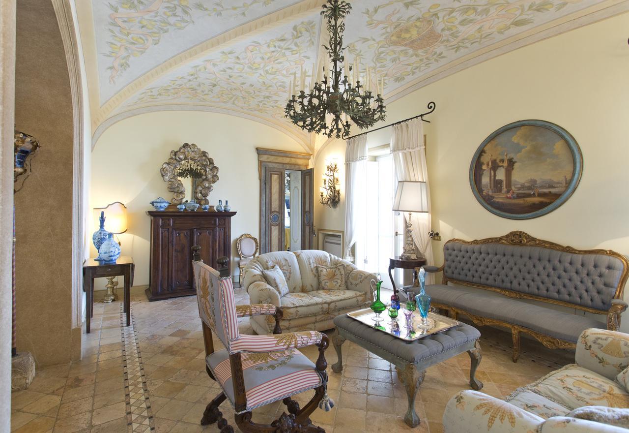 Casa Raiola By Caprirooms Exteriör bild